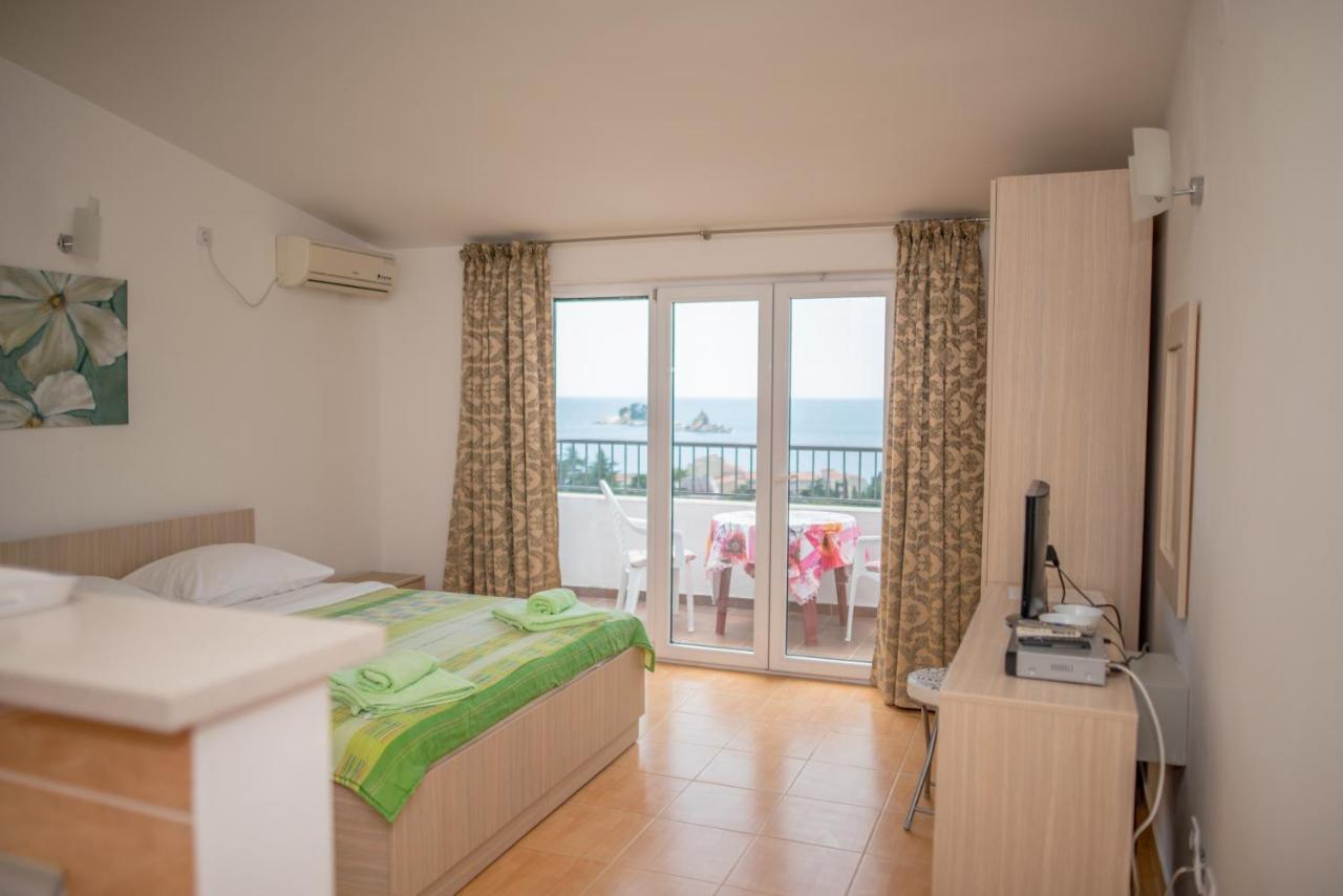 Villa Vjera Petrovac ภายนอก รูปภาพ