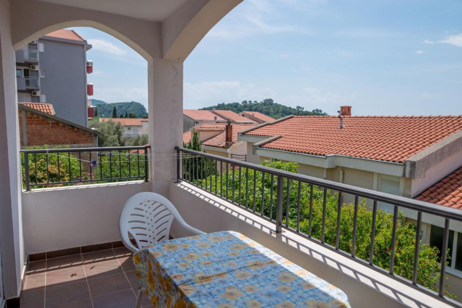 Villa Vjera Petrovac ภายนอก รูปภาพ